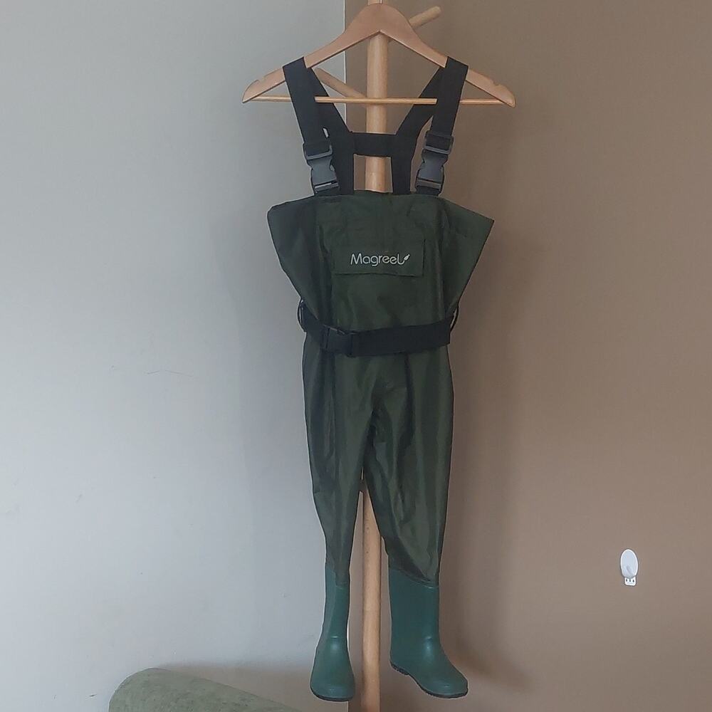 Magreel Youth Chest Waders Waterproof Fishing Hunting Size 28 Kids Green